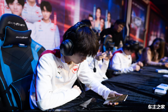 钦元兰博炙热烧烤 硕硕莉莉娅猛爆宸宇 icon队1-0Cat队